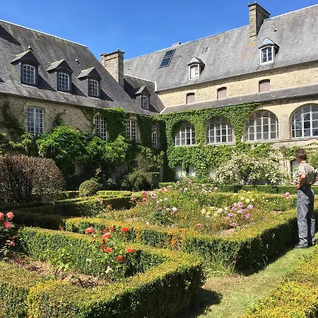 Exceptionnel Au Chateau De Hemevez